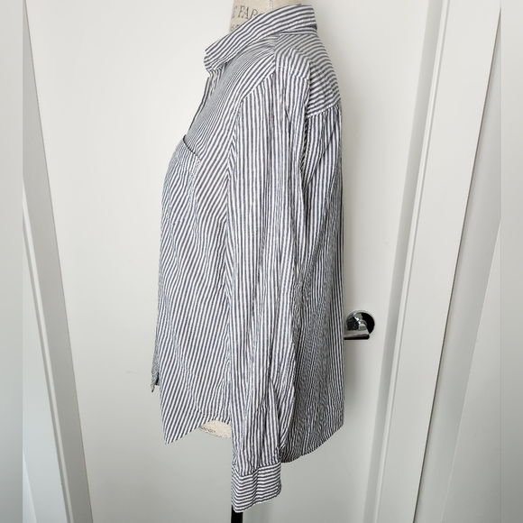 Cotton Pinstripe Buttonup Shirt - Picture 3 of 10